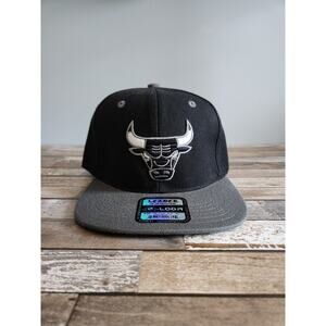 NBA Chicago Bulls Leader of Generation Apparel Grey Black Snapback Cap Hat
